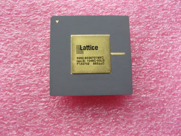 ΔΙΚΤΥΩΤΟ ΠΛΈΓΜΑ 1048 ενσωματωμένο συσκευή τσιπ ISPLSI1048C-50LG/883 συσκευών λογικής CPLDs σύνθετο προγραμματίσημο