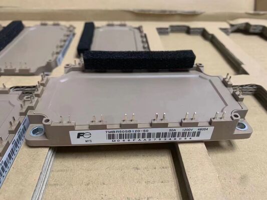 7MBR50SB120-50 1200V 50A Μονάδα PIM Ενσωματωμένος διορθωτής Φρένα και μετατροπέας Χαμηλή απώλεια υψηλή μόνωση Ενσωματωμένο NTC Συμπληρωματικό πακέτο για συμπαγές κινητήρα