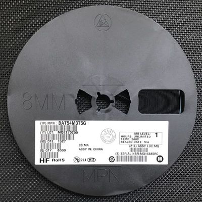 BAT54M3T5G Διπλή σειρά Διοδίου Schottky 30V Αντίστροφη τάση 200mA Προς τα εμπρός ρεύμα χαμηλό 0,32V VF SOT-723 Υπερμικροσκοπικό πακέτο Μεταγωγής υψηλής ταχύτητας Ιδανικό για φορητό και αυτοκινητιστικό ηλεκτρονικό
