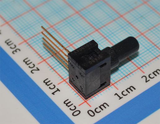 26PCFFA6G 6GHz RF Συνδετήρας SMA Θηλυκό 50Ω Αντίσταση Επιχρυσωμένο -65°C έως +165°C Βαθμολογία IP67