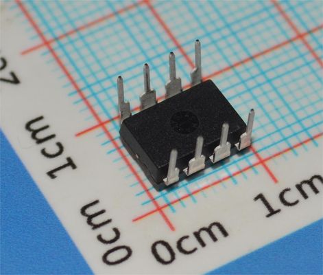 AD820AN 5MHz Precision Op Amp, ±18V παροχή, 3mV Offset, 1μA Bias Current, DIP-8, -40°C έως +85°C