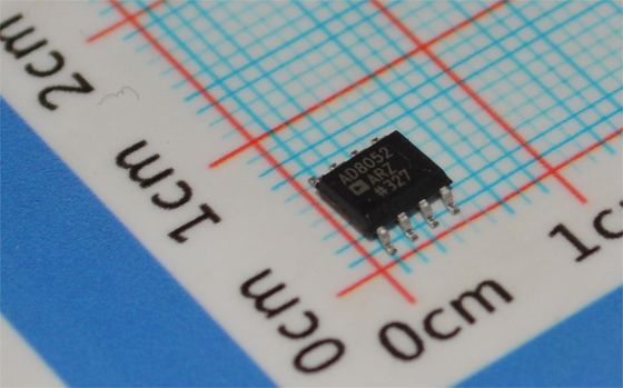 AD8052AR: 300MHz Dual Op Amp, 140V/μs Slew Rate, 4.5nV/√Hz Θόρυβος, ±5V έως ±15V Τροφοδότηση, SOIC-8, -40°C έως +85°C