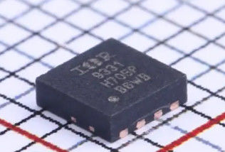 IRFHM9331TRPBF 30V Διπλό N+P MOSFET 5.3A/3.7A 0.045Ω/0.075Ω Rds(on) DFN-10 175°C AEC-Q101