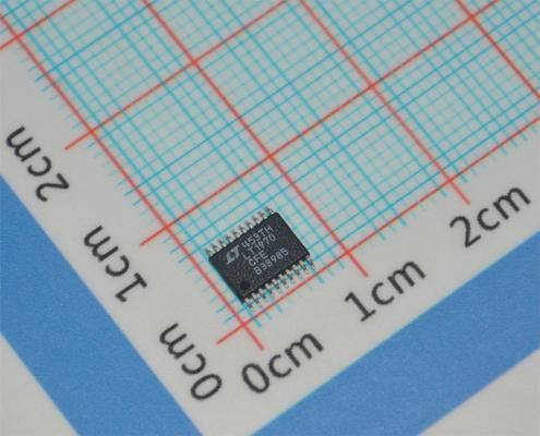 LT1970CFE ±500mA Power Op Amp 3V to ±15V Supply 1MHz Bandwidth 0.5μV/°C Offset Drift 20-TSSOP-EP -40°C to +85°C