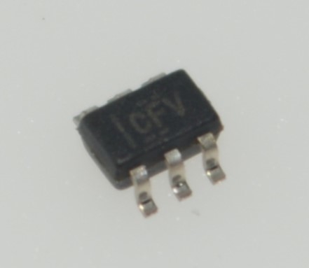 INA214AIDCKR 26V Precision Current Shunt Monitor 100µV Offset SC70-6 Package Wide 2.7-26V Range Low 85µA IQ Bidirectional Sensing - Ideal for Battery/Power Management