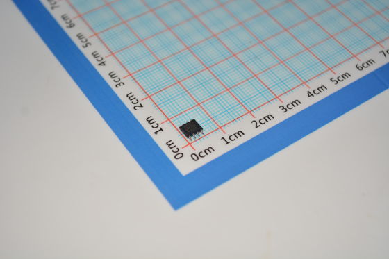 ADR02ARZ Δείκτης Τάσης Ακριβείας 5.0V Εξαιρετικά Χαμηλού Θορύβου 4μVpp 0.02% Αρχική Ακρίβεια 3ppm/°C Μετατόπιση 10mA Έξοδος 1.2V έως 15V Εύρος