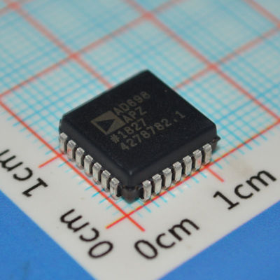 AD698APZ LVDT Κλιματιστής σήματος ±12V έως ±15V Λειτουργία 20kHz εύρος ζώνης 0,25% γραμμικότητα Μία/Δύο τροφοδοσία Βιομηχανικό εύρος θερμοκρασίας για ανίχνευση θέσης και έλεγχο κίνησης