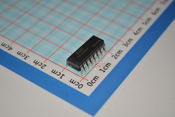 RCV420JP Ακριβής δέκτης 4-20mA με τροφοδοσία βρόχων με ακρίβεια 0,1% Έκδοση τάσης στο τσιπ Αναφορά υπερχαμηλής κλίσης και θορύβου για ισχυρά βιομηχανικά συστήματα