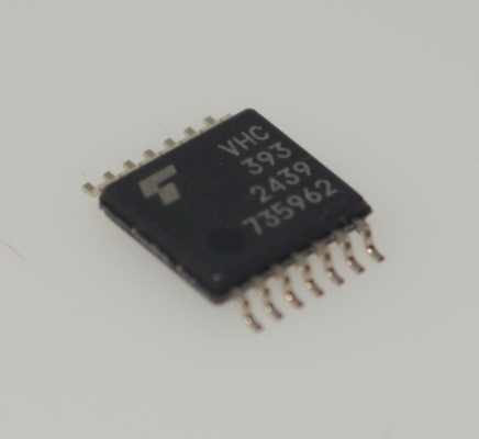 74VHC393FT Διπλός δυαδικός μετρητής 4-bit με λειτουργία 2-5.5V Ασύγχρονη επαναφορά Είσοδοι ανεκτικές στα 5.5V Οδήγηση εξόδου 8mA Υψηλή ανοσία θορύβου και πακέτο TSSOP-14