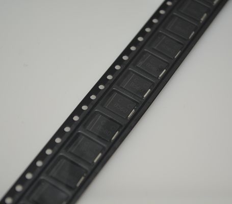 CDBC560-G 560Ω@100MHz Συνήθης λειτουργίας Σφυγμός Υψηλό ρεύμα Ρήμανση Ευρεία περιοχή θερμοκρασίας Χαμηλή DCR Εξαιρετική καταστολή EMI Συμμόρφωση με το RoHS Σύνθετο σχεδιασμό Προστασία ισχύος και γραμμής δεδομένων