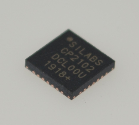 CP2102-GMR USB-UART Bridge Μονοτσίπ Λύση Ολοκληρωμένο USB & Κρύσταλλο 9600 bps έως 2 Mbps Baud 512-Byte Buffer Πλήρες GPIO Συμπαγές QFN Drivers χωρίς δικαιώματα