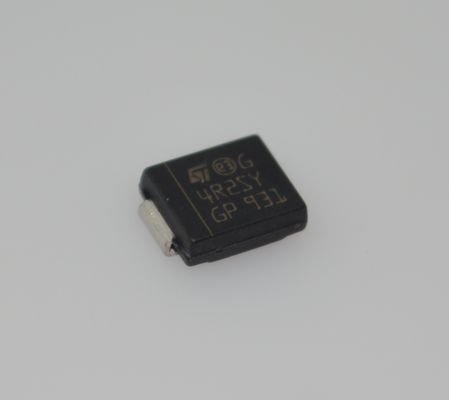 Εξαιρετικά Γρήγορος 75ns STTH4R02SY 4A 200V Διορθωτής Ισχύος Πολύ Χαμηλό Vf and Qrr Λειτουργία Υψηλής Θερμοκρασίας Πιστοποιημένο AEC-Q101 Χωρίς Αλογόνα Ανθεκτικό σε ESD Πακέτο DPAK