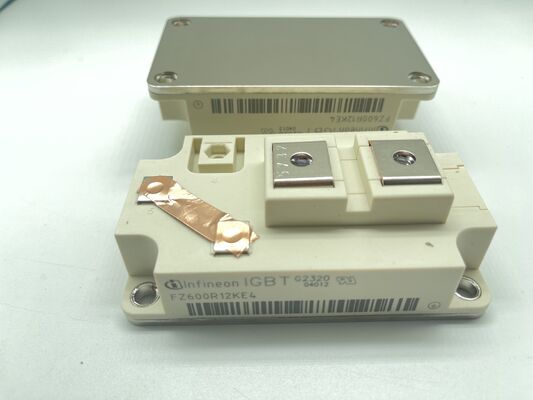 FZ600R12KE4HOSA1 1200V/600A Μονάδα IGBT Χαμηλό VCE(sat) Υψηλής Ταχύτητας Μεταγωγής Χαμηλών Απωλειών Πρεσαριστά Ακροδέκτες Απομονωμένη Βάση Αισθητήρας NTC Βιομηχανικής Κλάσης για Βαρέως Τύπου Κινητήρες & Μετατροπείς Αιολικής Ενέργειας