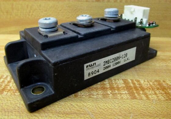 2MBI200N-120 1200V 200A Μονάδα IGBT Χαμηλό Vce(sat) Χαμηλές Απώλειες Υψηλή Ανθεκτικότητα σε Βραχυκύκλωμα Ενσωματωμένο NTC Για Κινητήρες και Βιομηχανικά UPS