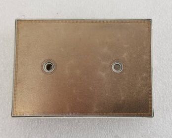 35ACC12F4V1 12V 3.5A Αυτοκινητιστικό PNP Τρανζίστορ Χαμηλό VCE(sat) 250mV Υψηλό Κέρδος Ρεύματος Συσκευασία SOT-223 Πιστοποιημένο AEC-Q101 Για Εναλλαγή Φορτίου και Έλεγχο Κινητήρα σε Οχήματα