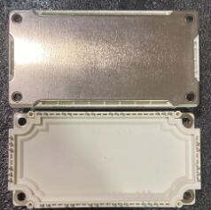 FP100R12KT4 1200V 100A PIM IGBT Module TRENCHSTOP™ IGBT4 Χαμηλή VCE(sat) 2.1V Ενσωματωμένος Ανορθωτής και Φρένο Βάση Χαλκού NTC Χαμηλή Απώλεια Μεταγωγής Για Κινητήρες