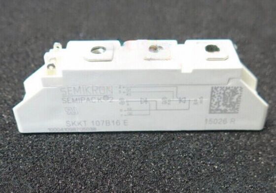 SKKT107B16E 1600V 107A Διπλή Μονάδα Θυρίστορα Χαμηλής VF 1.35V 2.4kA Υπέρτασης Κεραμική Βάση AlN Επαφές Πίεσης SEMIPACK1 Απομονωμένη Πιστοποίηση UL για Soft Starters και Drives