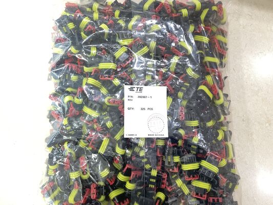 282087-1 4 Θέση 2,5 mm Στρώση Σύρμα-στο-Πλάτωμα Υποδοχή Crimp Σώμα Τριβή Πίνακα κλειδαριού Mount Polarized UL 94V-0 4.5A Διάταξη για τη διανομή ηλεκτρικής ενέργειας και βιομηχανική