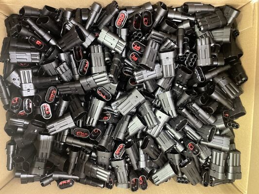 282105-1 3 Θέσεων 5.0mm Pitch Κεφαλίδα Καλωδίου-προς-Πλακέτα Κάθετη Διάτρητη Θηλυκωτή με Κλείδωμα Τριβής Πολωμένη Ονομαστική 9A για Τροφοδοτικά και Βιομηχανικούς Ελέγχους