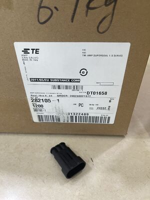 282105-1 3 Θέσεων 5.0mm Pitch Κεφαλίδα Καλωδίου-προς-Πλακέτα Κάθετη Διάτρητη Θηλυκωτή με Κλείδωμα Τριβής Πολωμένη Ονομαστική 9A για Τροφοδοτικά και Βιομηχανικούς Ελέγχους