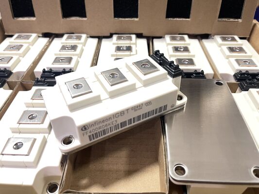 FF400R06KE3HOSA1 Μονάδα IGBT 600V 400A τεχνολογία στάθμευσης τάφρου με μισή γέφυρα χαμηλό VCEsat υψηλής ταχύτητας βιομηχανικής ποιότητας