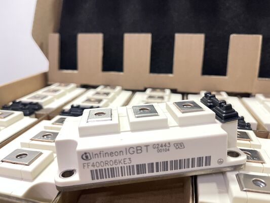 FF400R06KE3HOSA1 600V 400A IGBT μονάδα μισής γέφυρας διακοπής τάφρου τεχνολογία χαμηλής ταχύτητας μεταγωγής VCEsat ανθεκτικό για μετατροπείς και κινητήρες