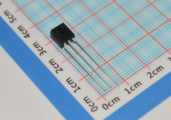 P34836 5G NR RF ενισχυτής ισχύος 3.3-5V Προμήθεια 28dB Κέρδος 30-6000MHz QFN-16 +105°C Λειτουργία Ενσωματωμένος έλεγχος μεροληψίας