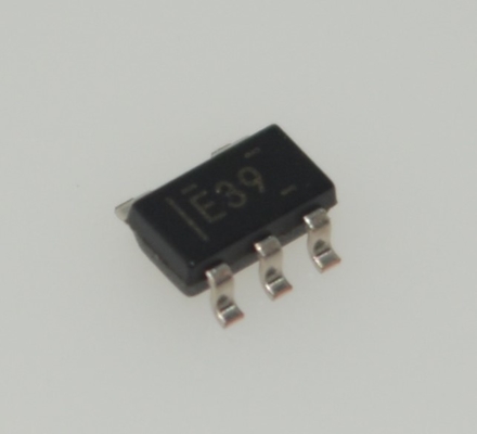 ΙΝΑ139ΝΑ/3K High-Side Current Shunt Monitor Χαρακτηριστικά Υψηλής ακρίβειας Wide 2.7-36V Τροφοδοσία χαμηλή 90μV Offset +85°C Κατηγορία σταθερό 3k κέρδος SC70 Πακέτο Διοικητική λειτουργία και άριστη απόδοση συνεχούς ρεύματος