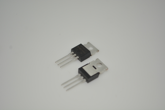 IRFB4227PBF 200V/195A MOSFET με Ultra-Low 4.5mΩ Rds(on) Συσκευασία TO-220 Λογικής-Επιπέδου Οδήγηση Αξιολόγηση Χιονοστιβάδας Γρήγορη Εναλλαγή Υψηλή Απόδοση Στιβαρός Σχεδιασμός για Έλεγχο Κινητήρα & Συστήματα Ισχύος