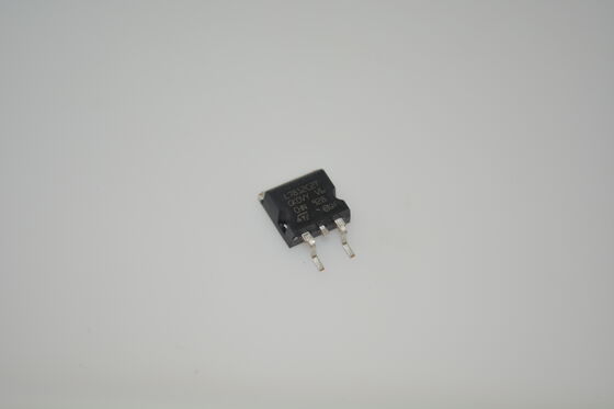 L7812CD2T 12V 1A Γραμμικός Ρυθμιστής Τάσης Σταθερής Εξόδου Προστασία από Υπερφόρτωση Θερμική Προστασία από Βραχυκύκλωμα Περιορισμός Ρεύματος Συσκευασία TO-263 Για Ρύθμιση Τοπικής Παροχής